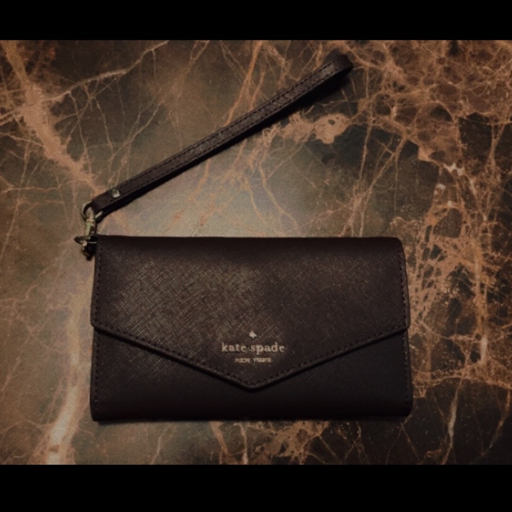 Kate spade wristlet